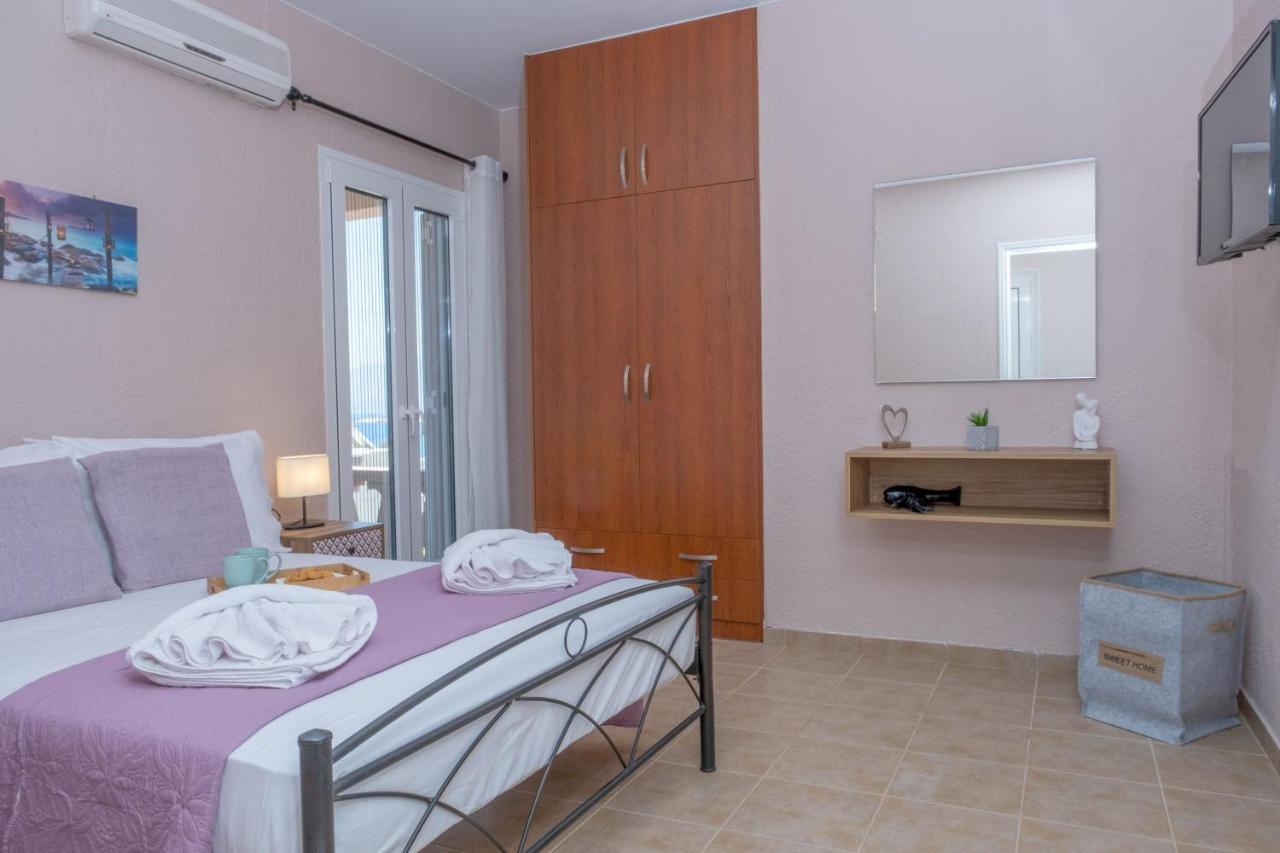 Amaltheia Apartment