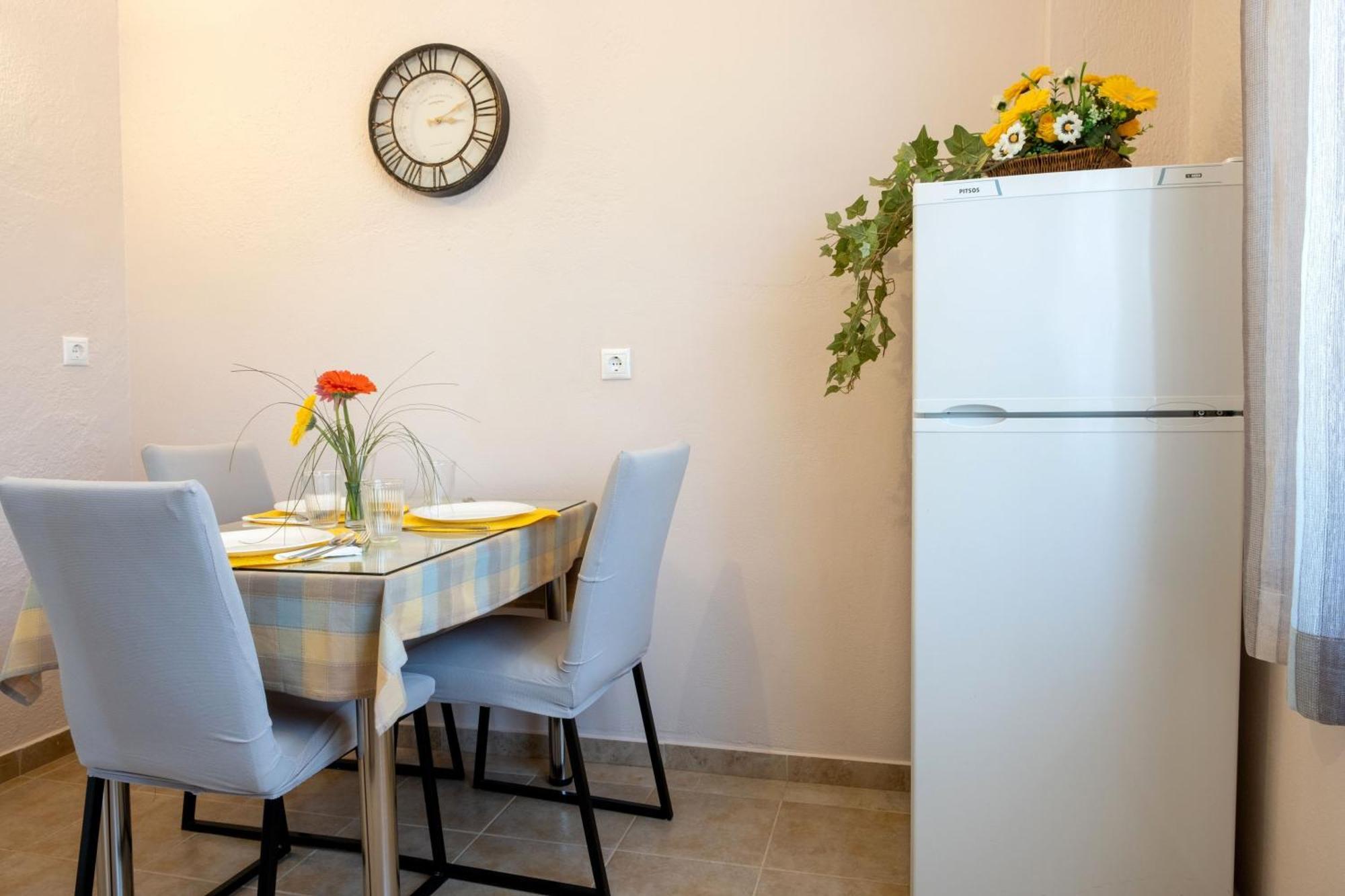 Amaltheia Apartment